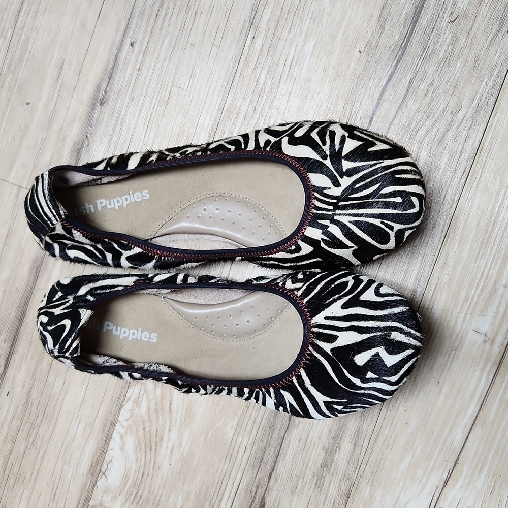 Size 6.5 Hush Puppies Ballet Flats